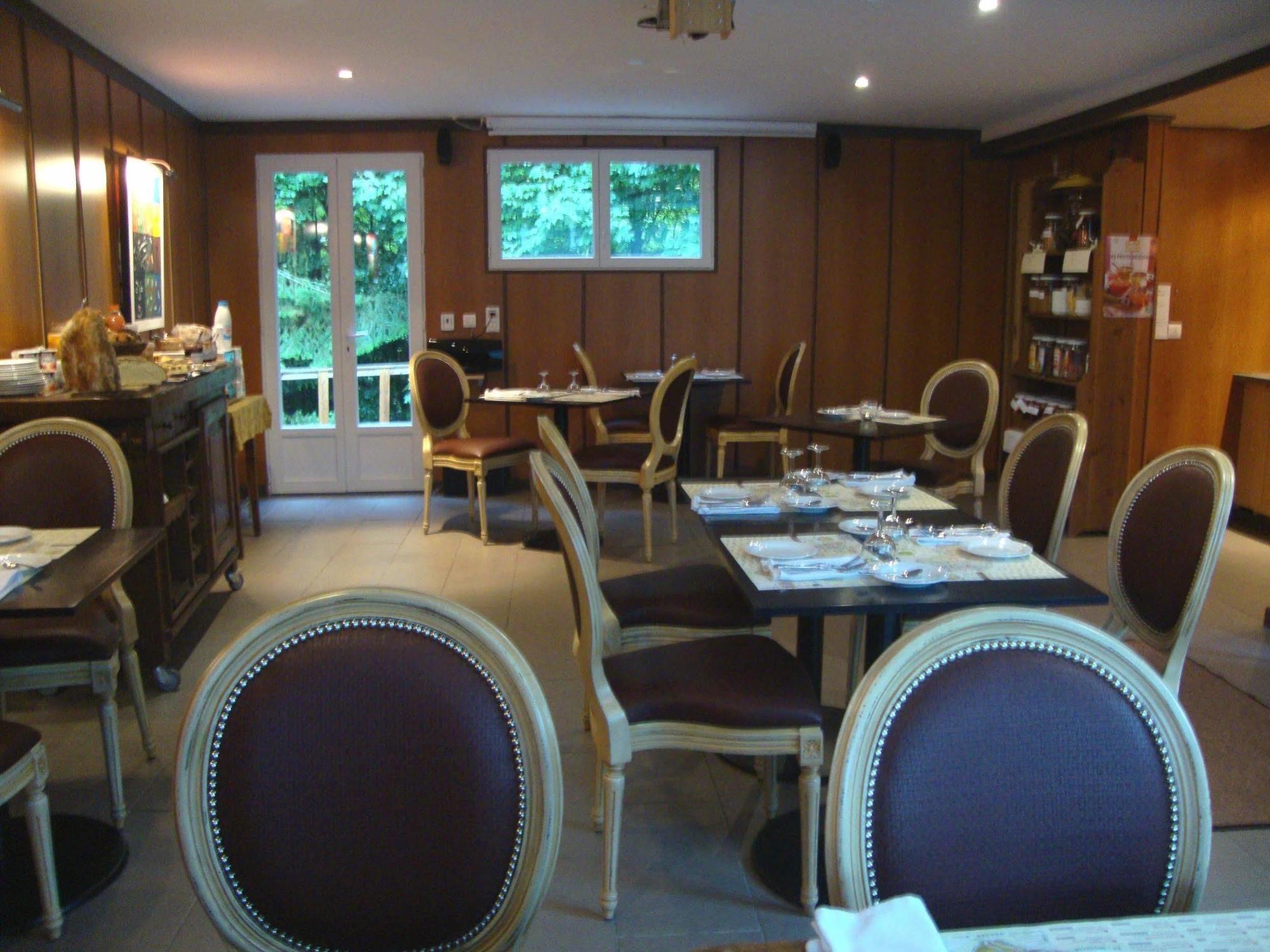 Les Grands Frenes Bed & Breakfast Plaine-de-Walsch Ngoại thất bức ảnh